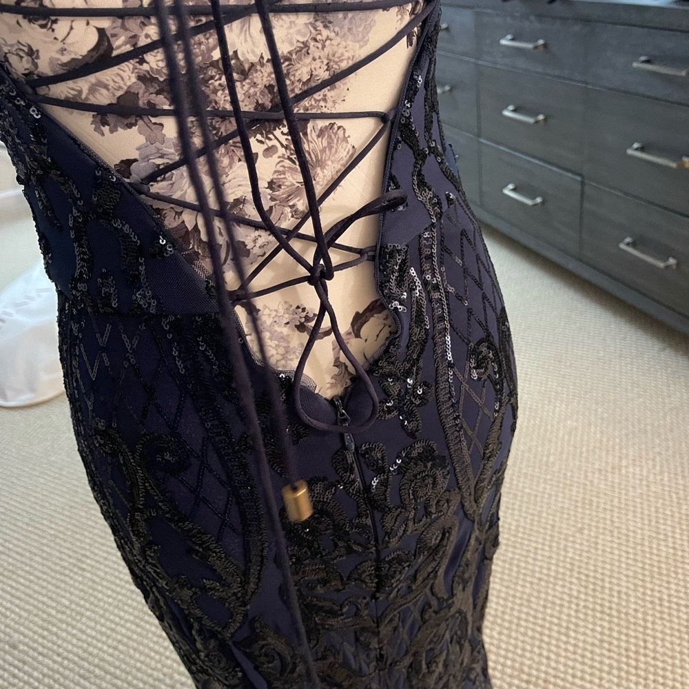 Bariano (Australian) Designer Evening Gown - Picture 10 of 15
